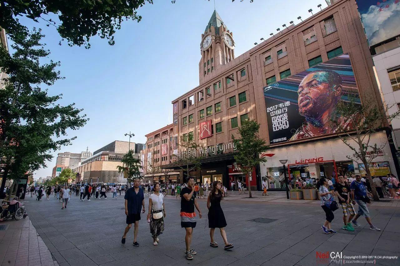 百货超市与百货经营部，经营策略与市场定位分析